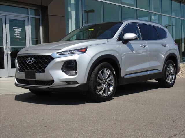 2019 Hyundai SANTA FE Limited 2.4L — photo 1 of 13