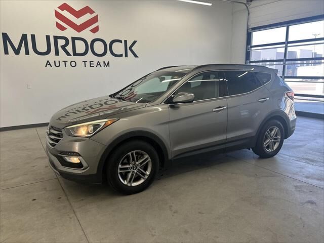 2017 Hyundai SANTA FE Sport 2.4L — photo 1 of 13