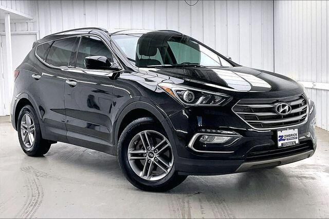 2017 Hyundai SANTA FE Sport 2.4L — photo 1 of 13