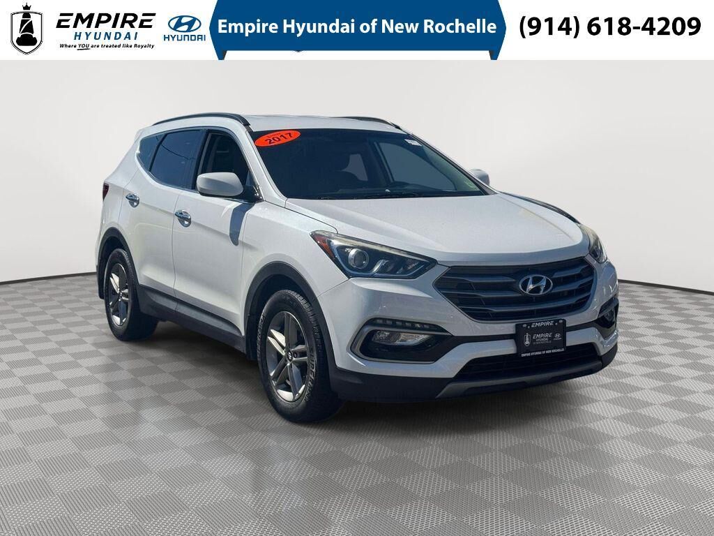 2017 Hyundai SANTA FE Sport 2.4L — photo 1 of 13
