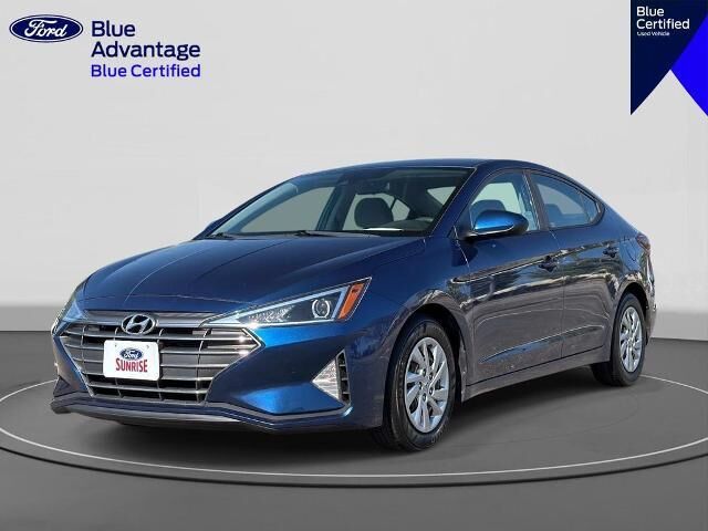 2020 Hyundai ELANTRA SE