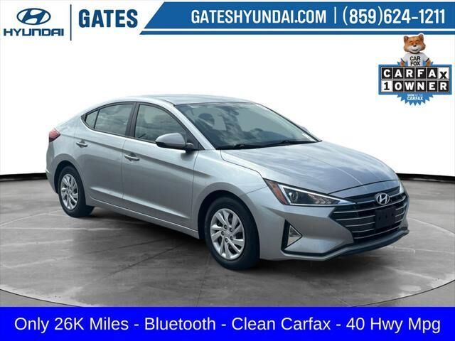2020 Hyundai ELANTRA SE