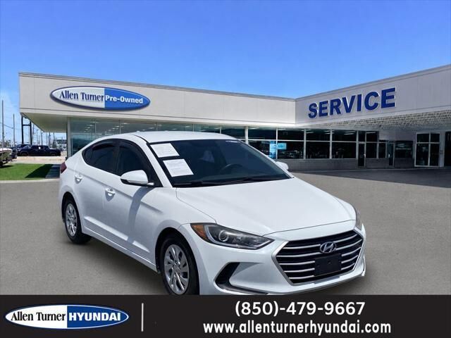 2017 Hyundai ELANTRA SE — photo 1 of 13