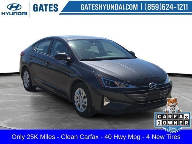 2020 Hyundai ELANTRA SE
