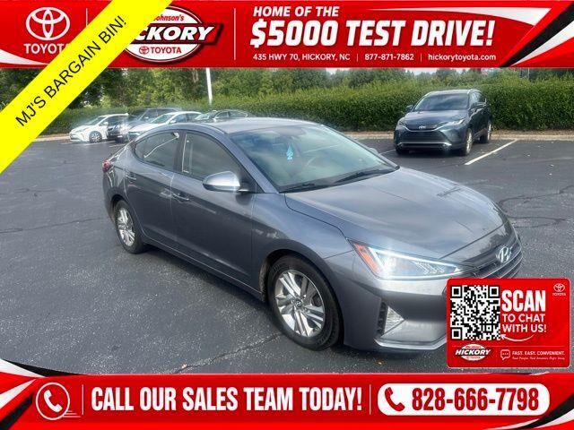 2019 Hyundai ELANTRA SEL
