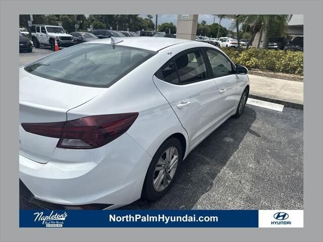 2019 Hyundai ELANTRA SEL