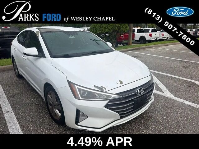 2019 Hyundai ELANTRA SE
