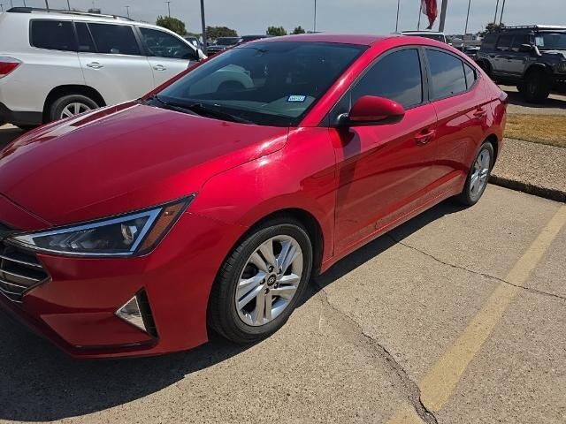 2020 Hyundai ELANTRA SEL