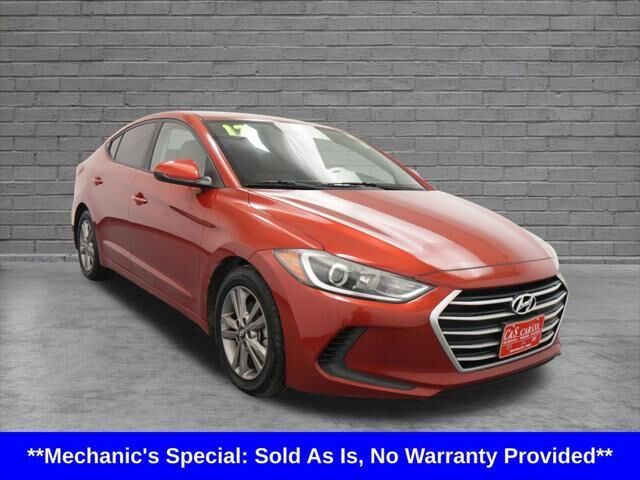 2017 Hyundai ELANTRA SE — photo 1 of 13