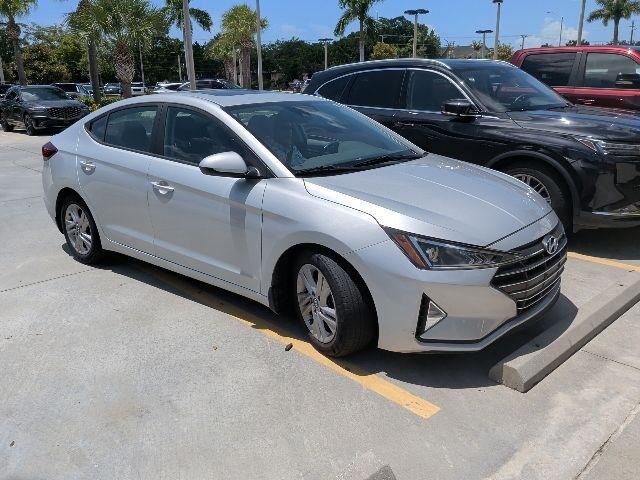 2020 Hyundai ELANTRA Value Edition