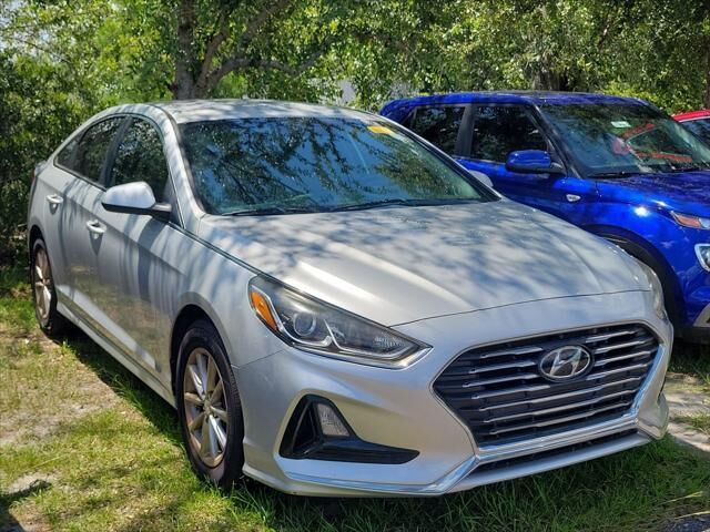 2018 Hyundai SONATA SE
