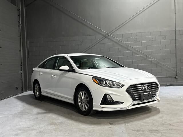 2018 Hyundai SONATA SE