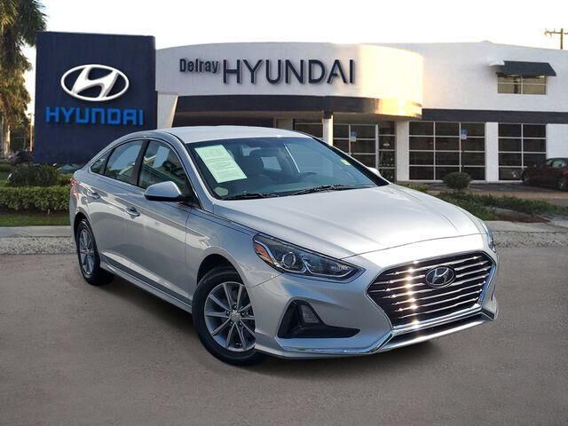 2018 Hyundai SONATA SE
