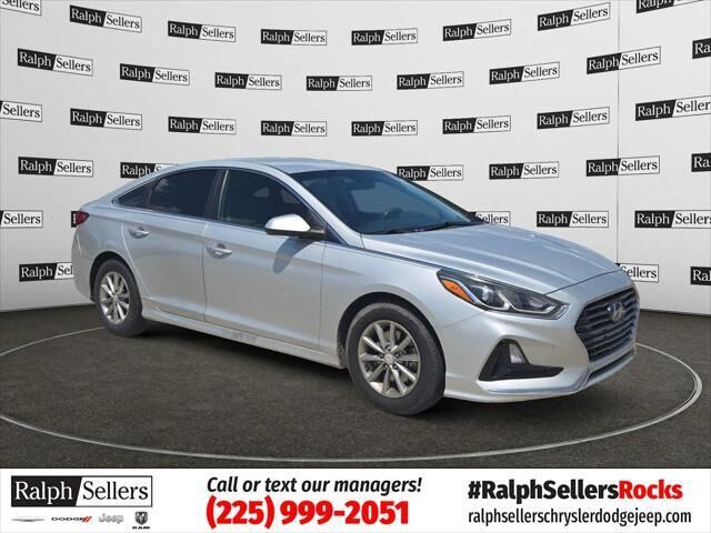2019 Hyundai SONATA SE