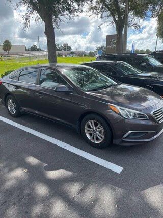 2017 Hyundai SONATA SE