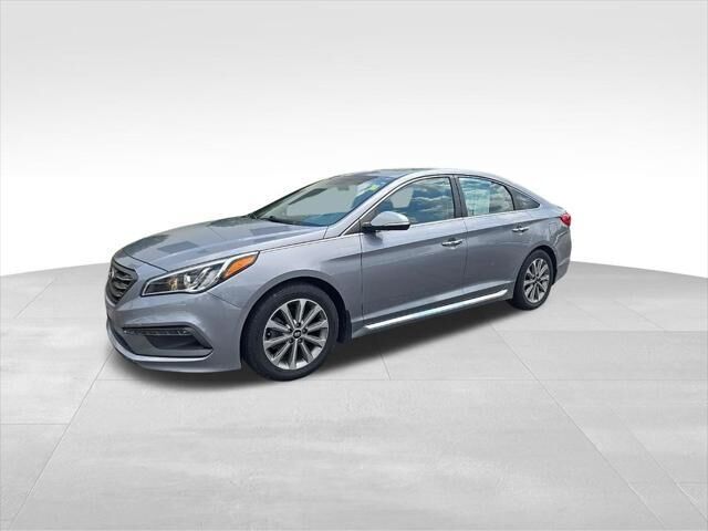 2017 Hyundai SONATA Limited — photo 1 of 13