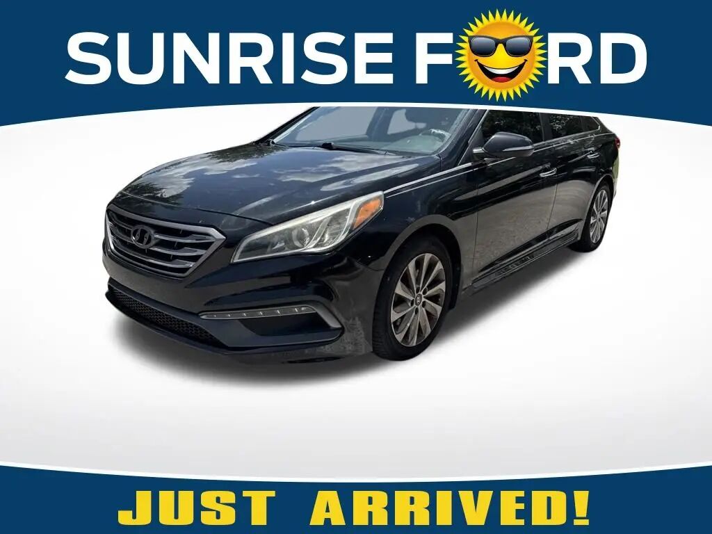 2017 Hyundai SONATA Sport — photo 1 of 13
