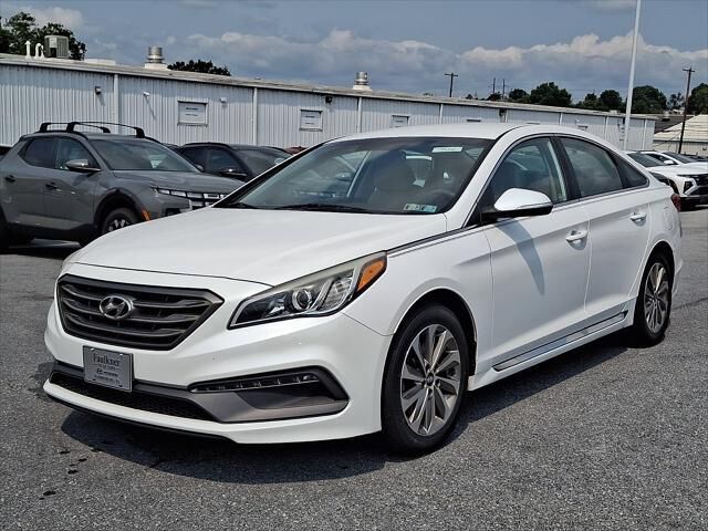 2015 Hyundai SONATA Sport — photo 1 of 1