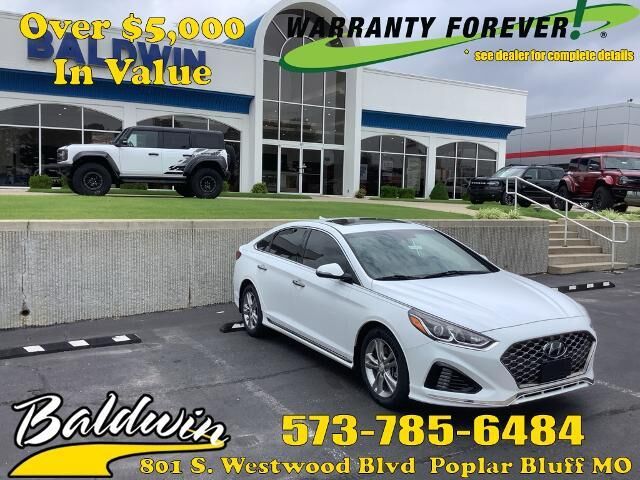 2019 Hyundai SONATA Sport — photo 1 of 13