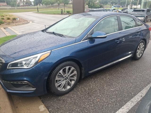 2016 Hyundai SONATA Sport