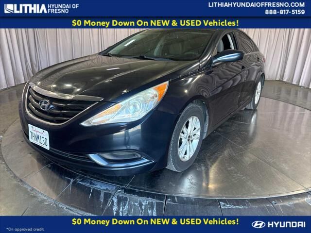 2013 Hyundai SONATA GLS