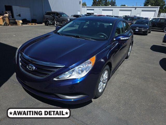 2014 Hyundai SONATA GLS