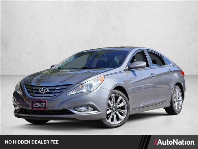 2011 Hyundai SONATA Limited 2.0T