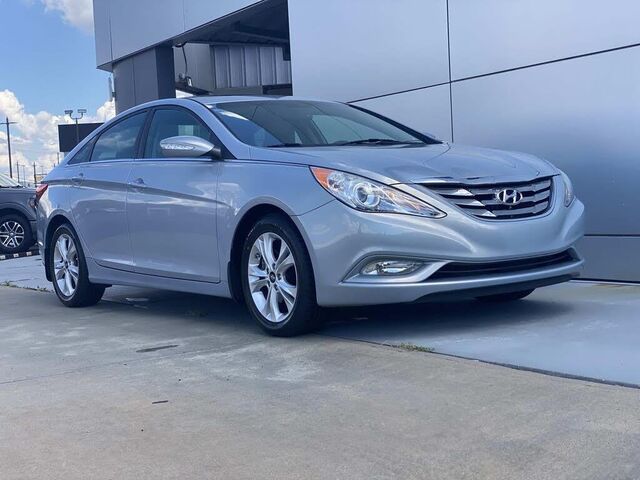 2013 Hyundai SONATA Limited