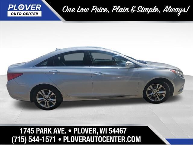 2011 Hyundai SONATA Limited