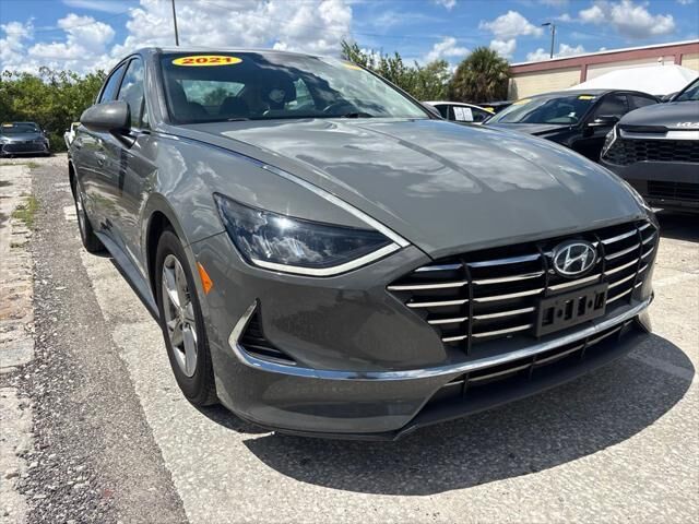 2021 Hyundai SONATA SE