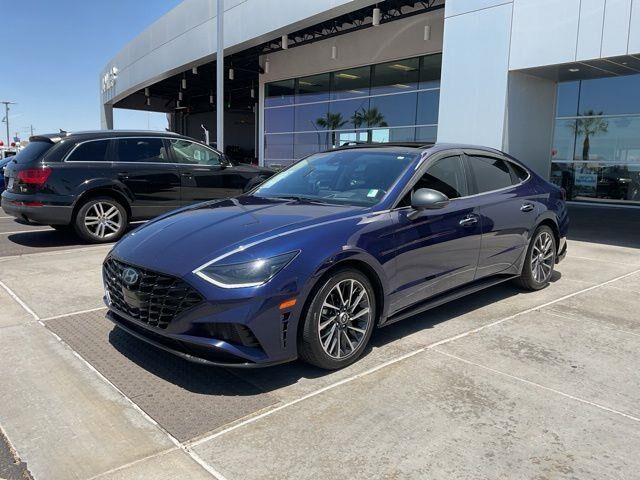 2022 Hyundai SONATA Limited — photo 1 of 13