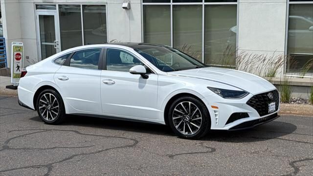 2021 Hyundai SONATA Limited