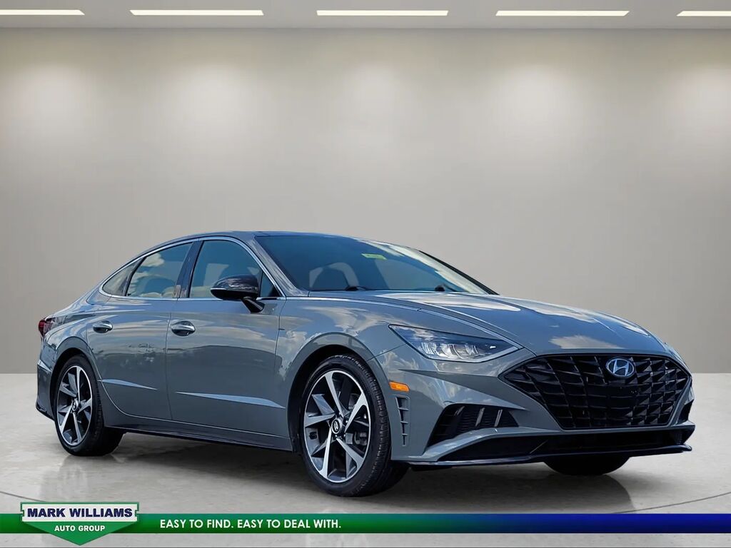 2021 Hyundai SONATA SEL Plus — photo 1 of 13