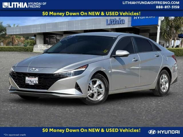 2022 Hyundai ELANTRA SE
