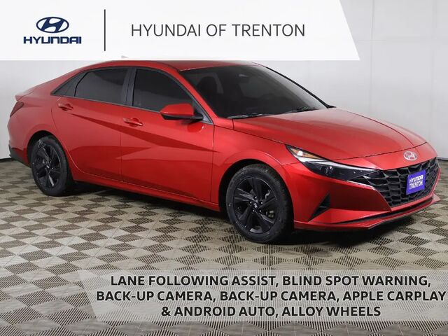 2023 Hyundai ELANTRA SEL