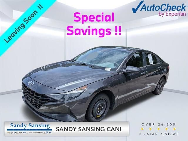 2022 Hyundai ELANTRA SEL