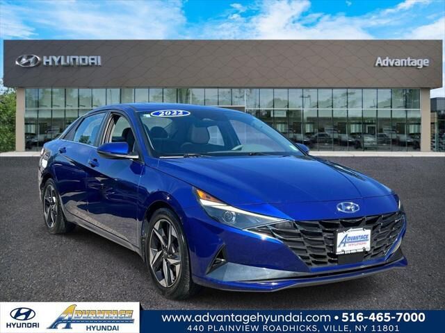 2022 Hyundai ELANTRA SEL — photo 1 of 12
