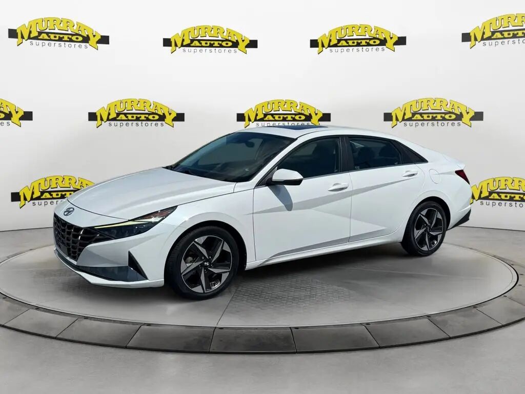 2022 Hyundai ELANTRA Limited — photo 1 of 13
