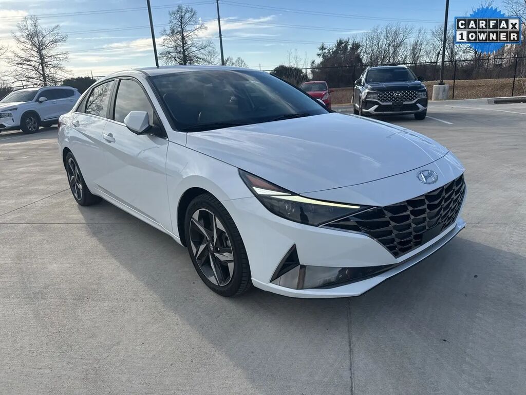 2021 Hyundai ELANTRA Limited — photo 1 of 13