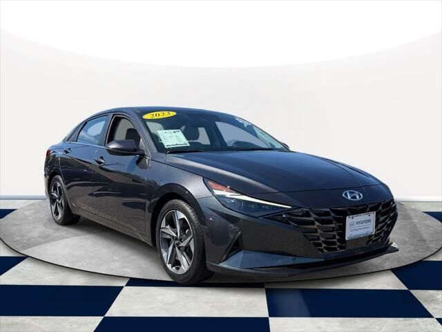 2023 Hyundai ELANTRA Limited