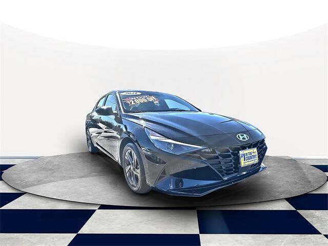 2021 Hyundai ELANTRA SEL