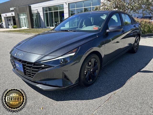 2021 Hyundai ELANTRA SEL