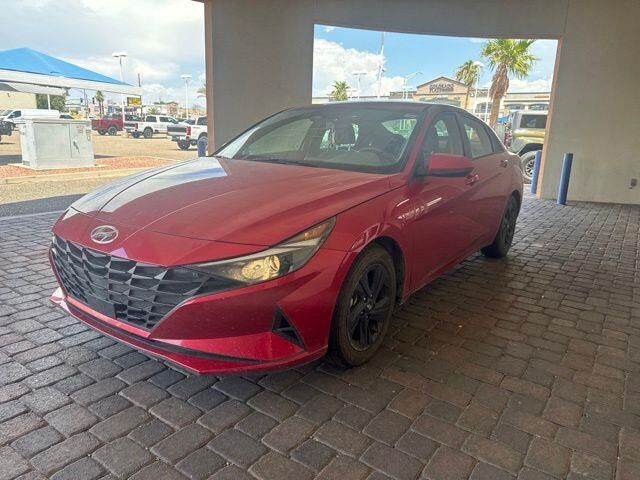 2021 Hyundai ELANTRA SEL