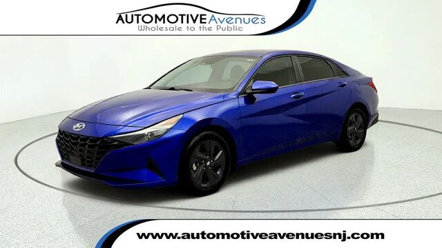 2022 Hyundai ELANTRA SEL