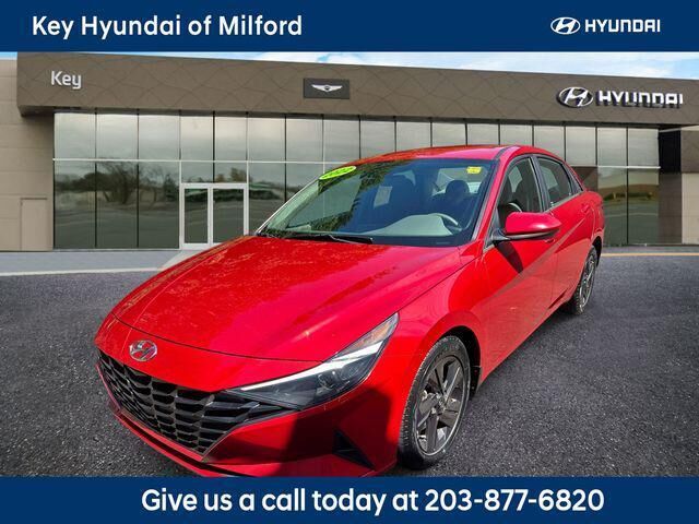 2022 Hyundai ELANTRA SEL — photo 1 of 13