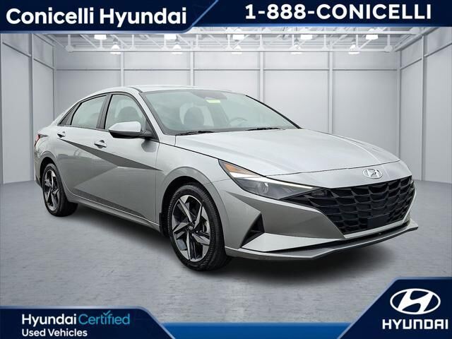 2023 Hyundai ELANTRA SEL — photo 1 of 13