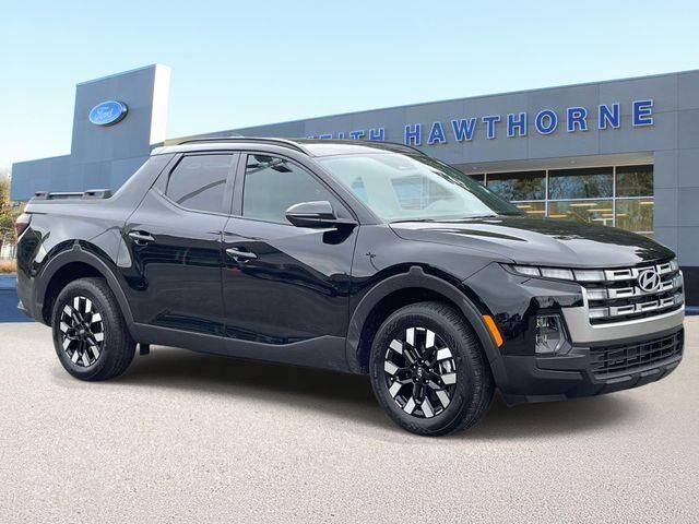 2025 Hyundai SANTA CRUZ SEL Activity