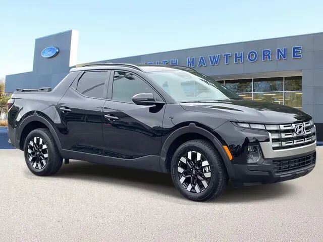 2025 Hyundai SANTA CRUZ SEL Activity