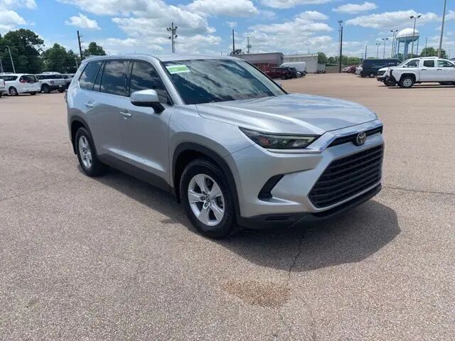 2026 Toyota Grand Highlander LE