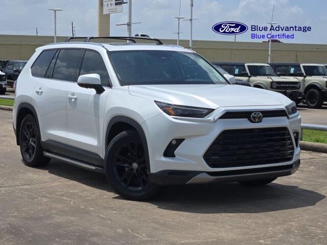 2025 Toyota Grand Highlander LE